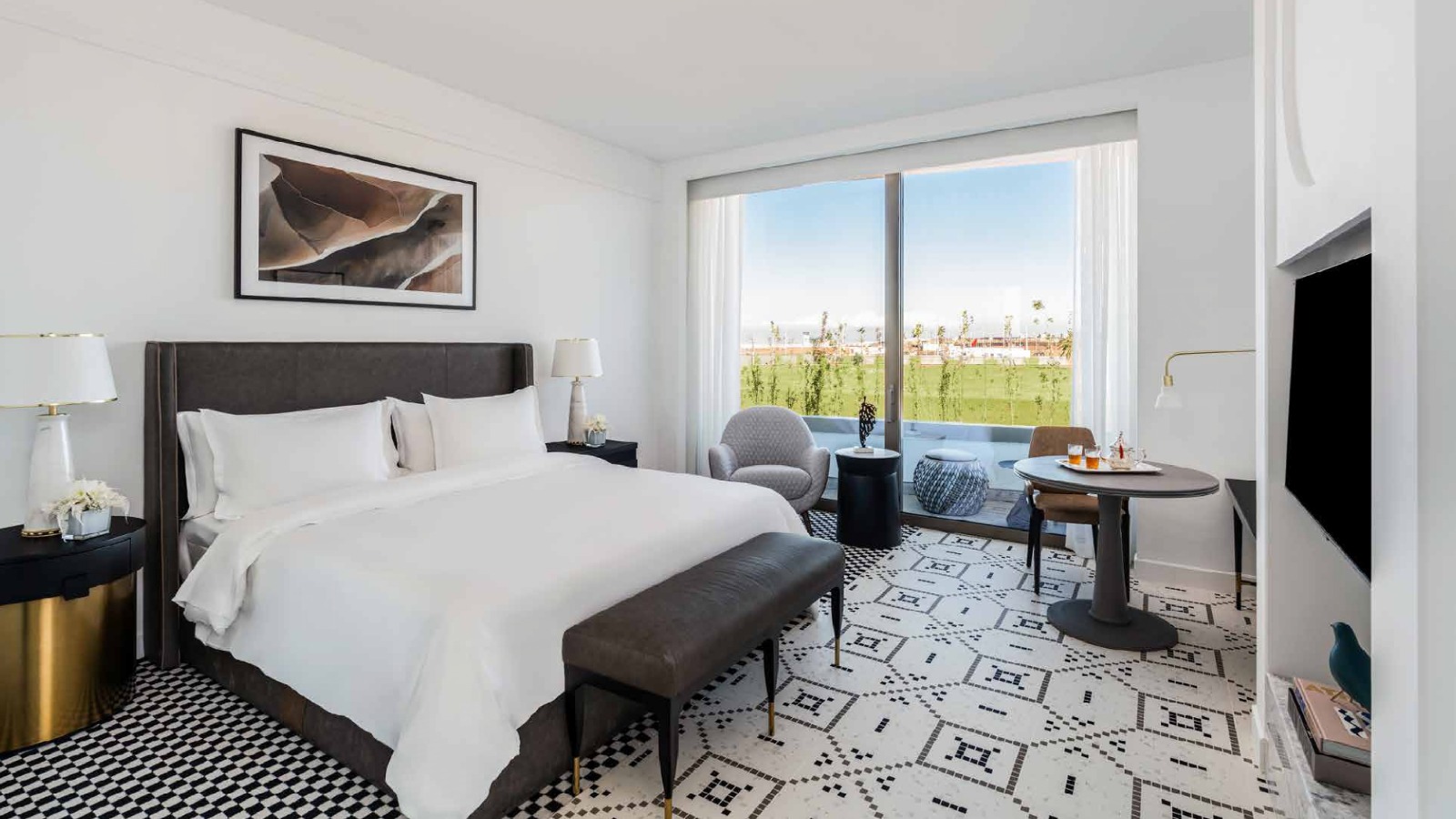 Fairmont Residences | 1-3 BR Branded Waterfront Apartments